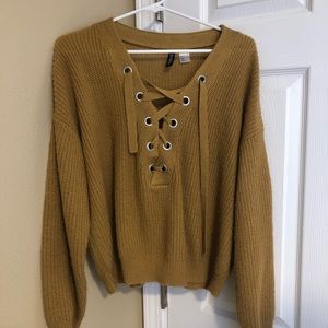 H&M Women’s Yellow Sweater - Worn Once, Like-New